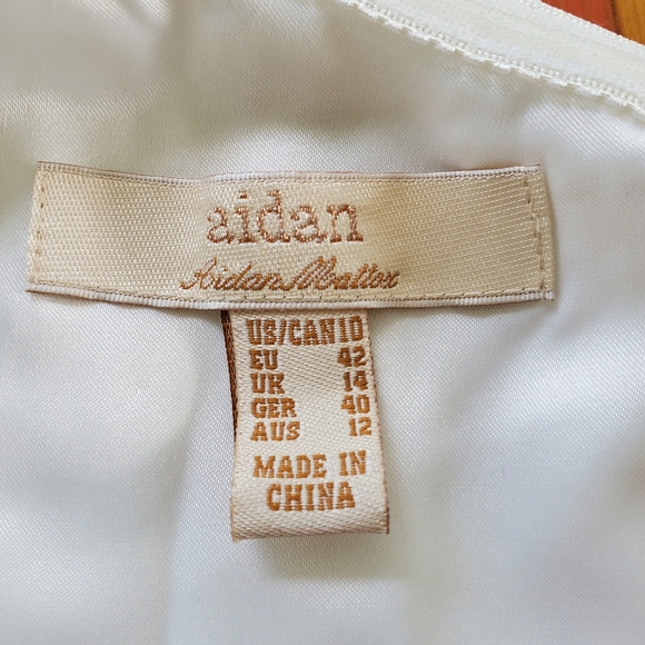 White One-Shoulder Cocktail Dress - Picture 5 of 8